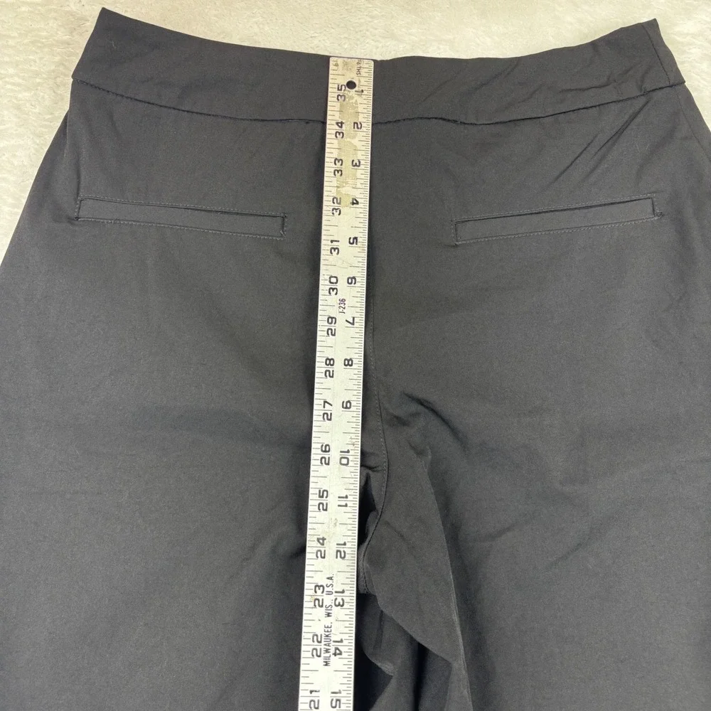 Tommy Bahama Active Mens Black Performance Golf Shorts Size Medium Zip Pockets